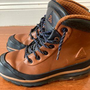 Vintage Nike ACG Conqurer Boots - Mens 9.5